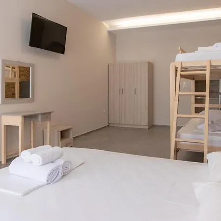 Markos Luxury 3* Koróni
