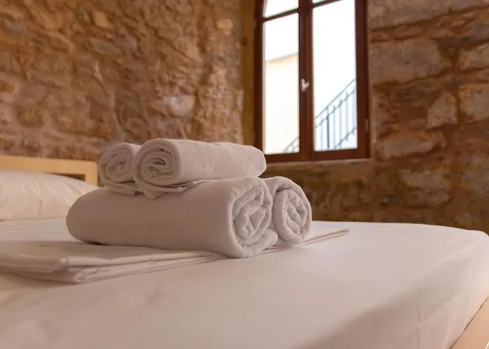 Markos Luxury Πανσιόν Koróni