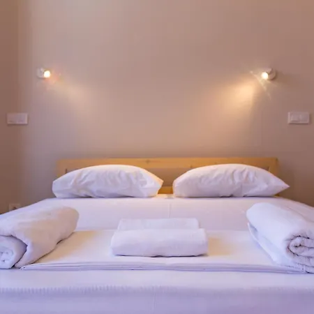 Markos Luxury 3*