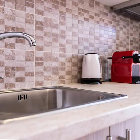 Markos Luxury Koróni