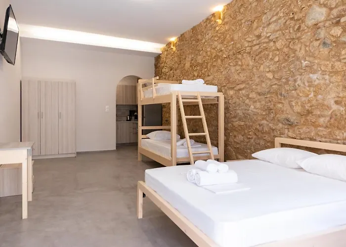 בית הארחה Markos Luxury Koróni