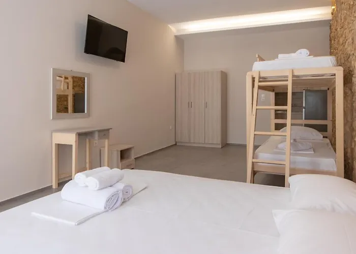 Markos Luxury 3* Koróni